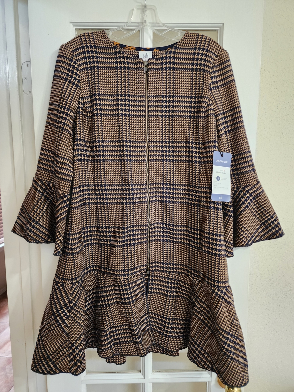 NWT Cabi Flounce Jacket 3902 Classic Tartan Plaid Bell Sleeve S